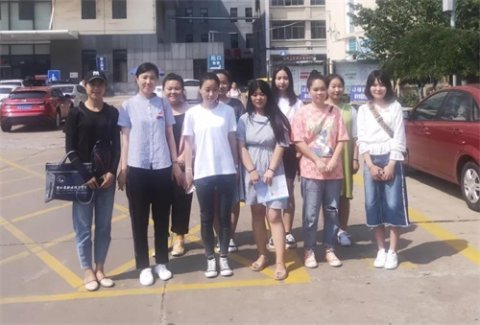 曹妃甸职业技术学院学生实习工作如火如荼