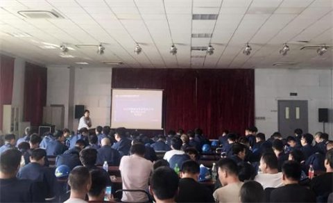 曹职院机电工程学院教师深入企业探望实习学生