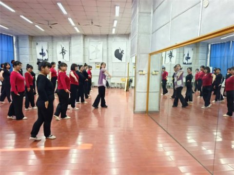 优质课上竞风采 教学评比促成长 ——丰润职教中心开展优质课评比活动