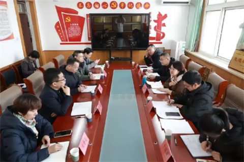 县政府副县长夏云敬深入乐亭职校调研指导工作