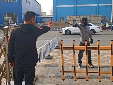 玉田职教中心玉田技工学校组织“反恐防暴”演练