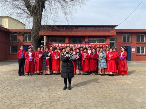 雷锋精神绽新光，社区欢歌情谊长—开平职校老年大学开展“向雷锋同志学习”社区活动