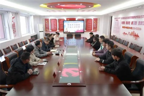 河北师范大学领导莅临乐亭职校慰问实习生并调研就业工作