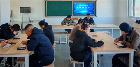 用心育人，以规塑行——滦南职教中心机电部召开全体班主任工作会议