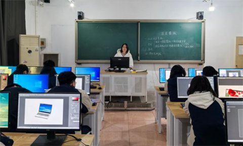 青蓝结对传薪火，示范引领促成长—滦南职教中心综合部开展“青蓝工程”指导教师引路课活动