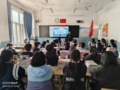  “做最好的自己” ——丰润区职教中心举办心理团课