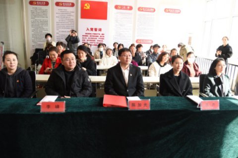 职业培训进社区  展现职教新风采丨唐山一职专社区教育示范基地挂牌仪式