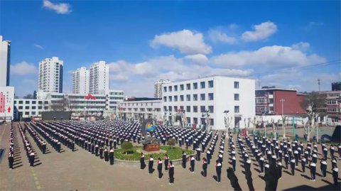 运动致青春   拼搏向未来——滦州市卫校2025年春季会操比赛燃动校园