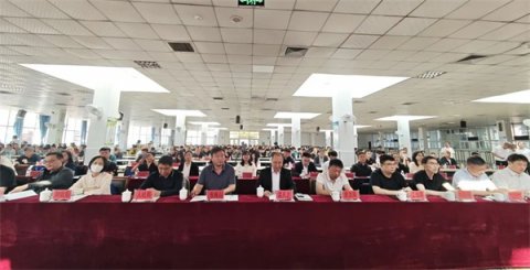 遵化市2025年职业教育活动周启动暨遵化市职业教育集团揭牌仪式