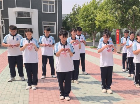 匠心筑梦展风采 多元实践树新人——滦南职教中心