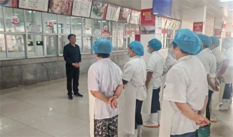 筑牢安全防线！玉田职教中心食堂开展燃气泄漏应急演练