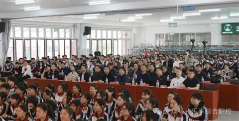 2025年乐亭县职业教育活动周在县综合职校顺利举行