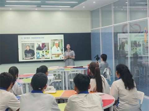 石榴花开映丰南——民族团结思政课进校园活动