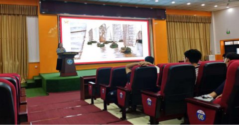 汽车工程系开展“永远跟党走 奋进新时代”大思政课堂