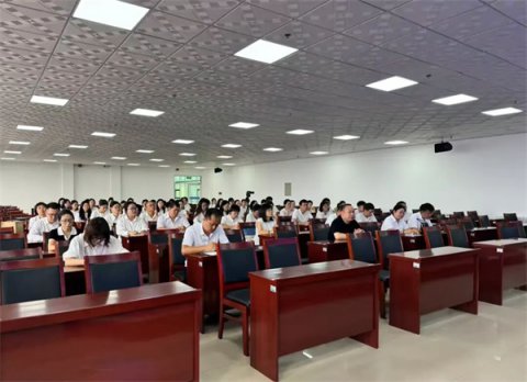 滦水润心 匠育未来——滦州市职教中心开展2025年新教师训练营暨青蓝工坊启航活动