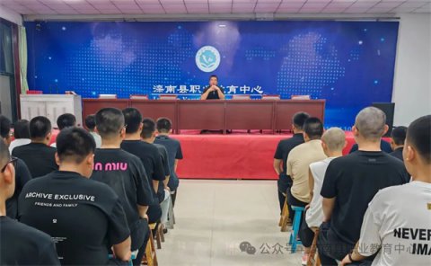 滦南职教中心西校区新生入学教育：筑牢宿舍管理根基，开启美好职校生活