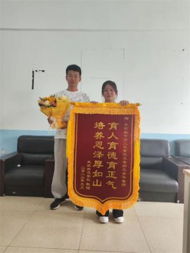 从操场到课堂：退役军人董艳龙的“体育式带班法”打破职教偏见