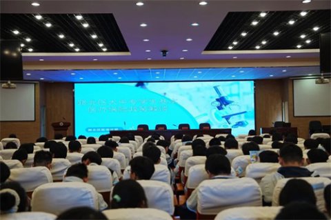 心系职教学子 守护健康权益丨唐山市一职专联合医保局举办医保参保政策解读宣传讲座